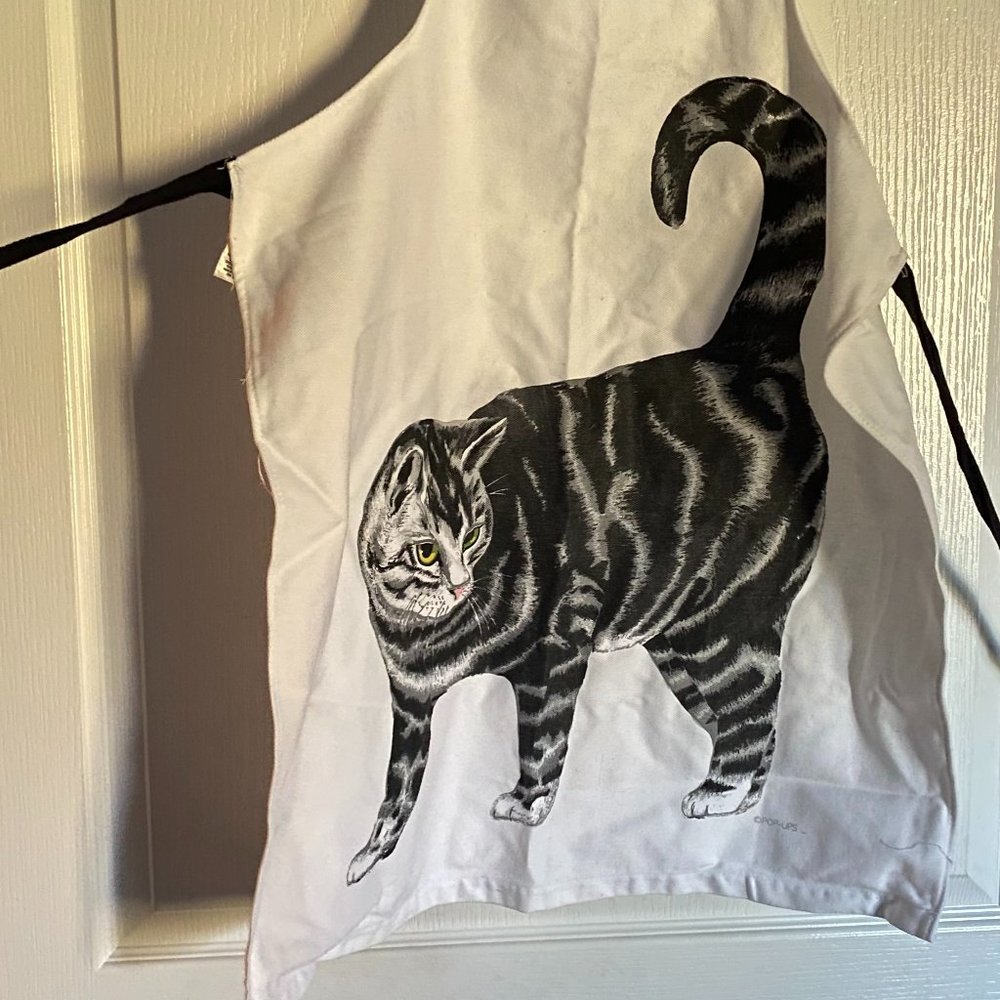 Cat Kitchen Apron - Picture 2 of 3